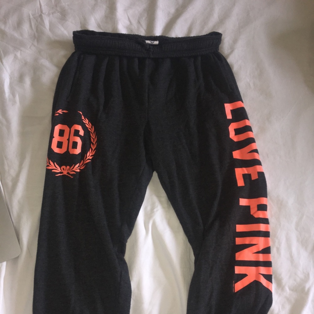 PINK cropped sweatpants